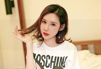 Feilin嗲囡囡 – 眼镜框住的美：姝姝妹妹的绝美作品集，别只是看，下载一下！