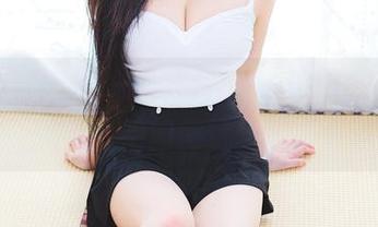 GIRLT果团网 – 当高清遇上何梦兮Stacy职业装：看她如何玩转风格与色彩