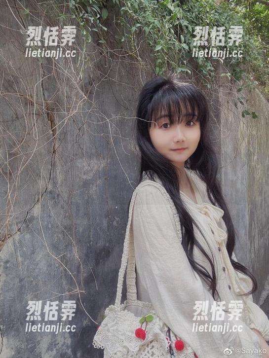 Sayako＿今年4岁走进玛丽罗斯：一部写真资源的无敌大联欢！