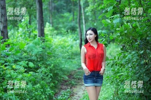 TuiGirl推女郎 - 长腿李七喜，高清作品让我的眼睛‘无意间’多停留了几秒钟……