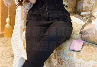 TuiGirl推女郎 – 窥探王根星熙的豹纹写真集：每个角度都藏着惊喜，准备好小心翼翼地翻阅了吗？