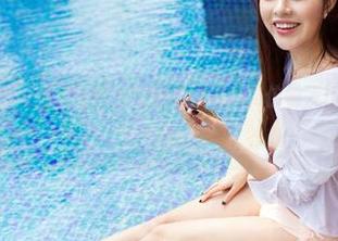 TuiGirl推女郎 – 看王馨瑶的蕾丝私拍套图，仿佛发现了一本‘调皮’的诗集！