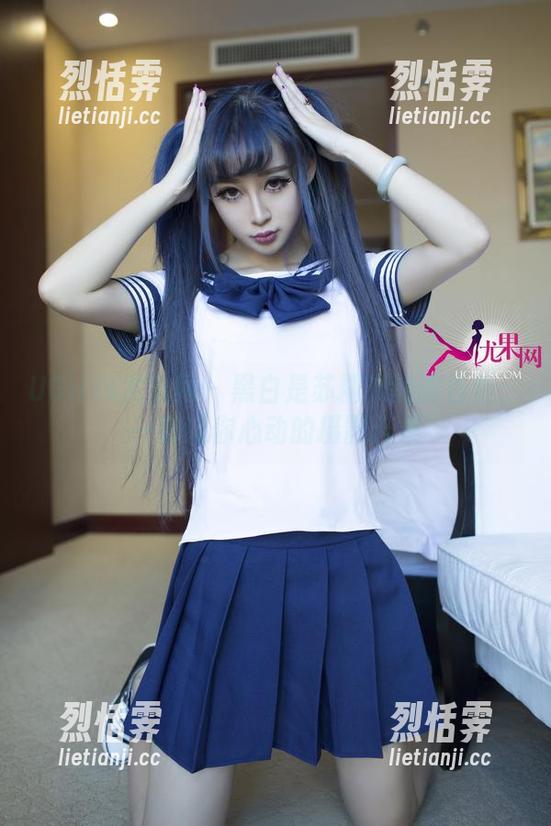 UGirls尤果网-苏糯米 UGirls尤果网 - 黑白是苏糯米的调色板:一套让你心动的摄影合集