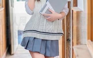 Xiuren秀人网 – 唐翩翩制服高清图册-拍到让人瞬间移情的画面