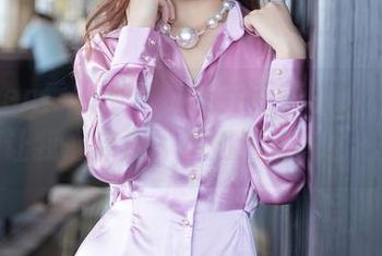 Xiuren秀人网 – 奶芙乔乔美图精选，这剧情让我心痒痒，不知道该怎么形容…