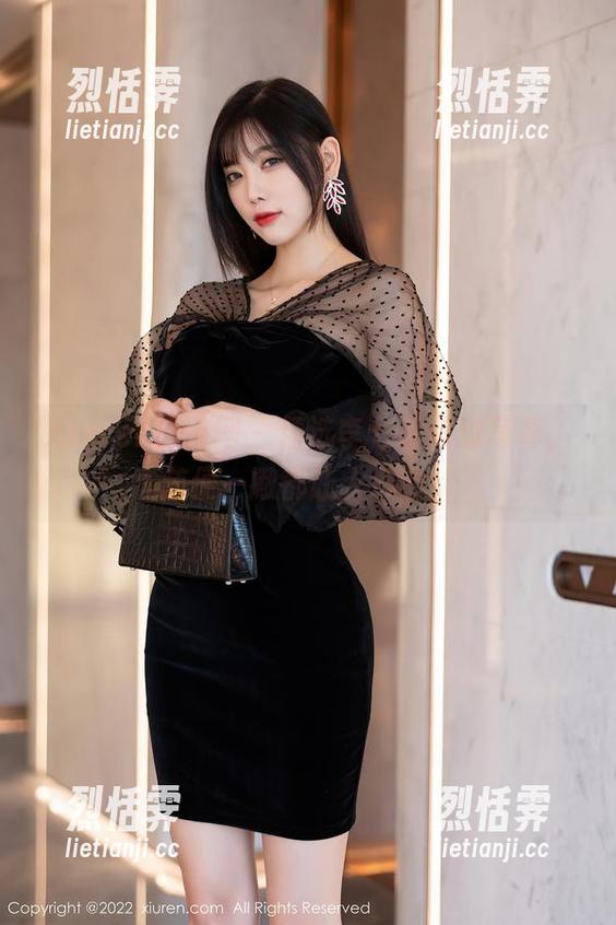 Xiuren秀人网-李七喜 Xiuren秀人网 - 精选李七喜美脚写真,随便一撇都让人心动!