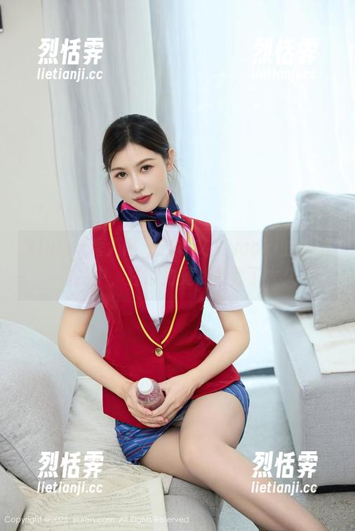 Xiuren秀人网-林文文yooki Xiuren秀人网 - 在林文文yooki的美腿作品中,注意力竟然停留了太久