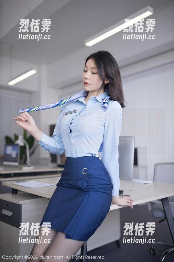 Xiuren秀人网 - 陈怡曼护士大揭秘：为何我爱在病房里‘搞怪’？点击免费图包看真相！
