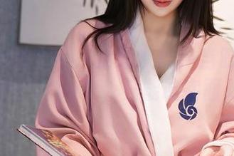 Xiuren秀人网 – 全套灰丝：当时光遇到陈雅漫VICKY，只能诚实面对！