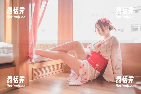 Yoko宅夏 短裙美图,Yoko宅夏如何把普通夏日变成时尚走秀?