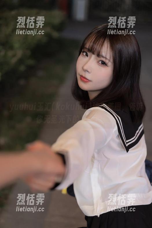 yuuhui玉汇(kokuhui)泳衣美图，告诉你无圣光下的另一种美！