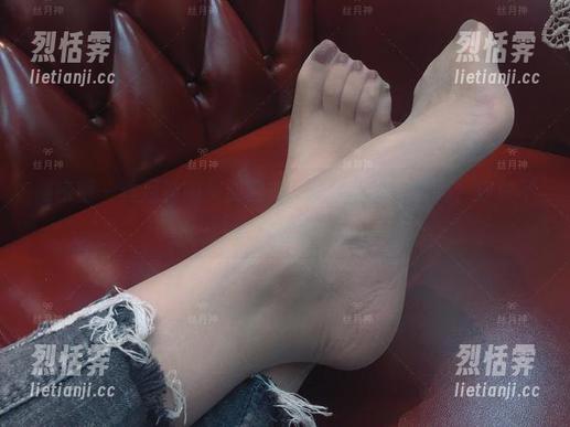 丝月神 微密圈 - 丝月神的免费图集,皮裤肉丝的诱惑,你敢不敢点进去?