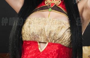 丽柜 – 钟晴的女仆写真图包：轻松、幽默，还有一丝暧昧