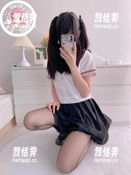 二阶堂宅绘子 二阶堂宅绘子姐姐的美图,永远也看不厌的那种——真是心动啊!