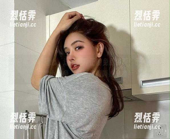 微密圈 - 甭担心，这可是真正的免费资源！于芷晴的纯欲小白兔，萌到你想叫她兔兔！