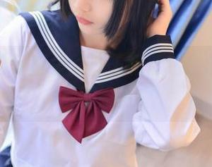 兔玩映画写真集：裤子和情绪，怎么搭配都不嫌多！