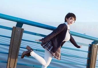 微密圈 – 古阿扎的写真视频，像是无声的信号，向我发出无数萌动的邀请！