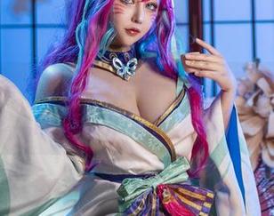 咔喵与毛衣的绝妙搭配——美图暖心又时尚，图包等你来拿！