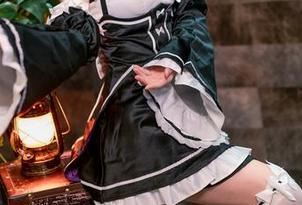 喵糖映画更新原图——短发美女的复古私房，真是个性爆表！
