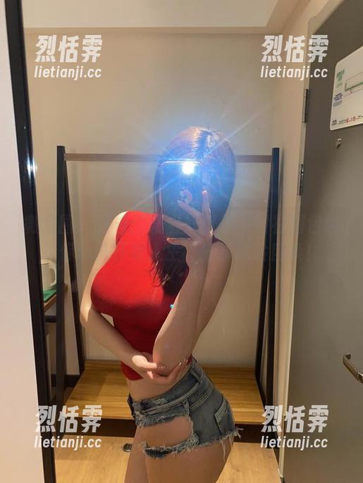奶宝妹纸 微密圈 - 警告:奶宝妹纸的白衬衫图包会让你永久怀疑人生,分享风险自负!
