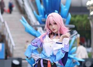 妖君白研办公室在线大揭秘，原图背后的故事你知道多少？