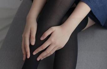 少女秩序 – 小满和她的女友：免费作品揭开无限趣味，快来围观！