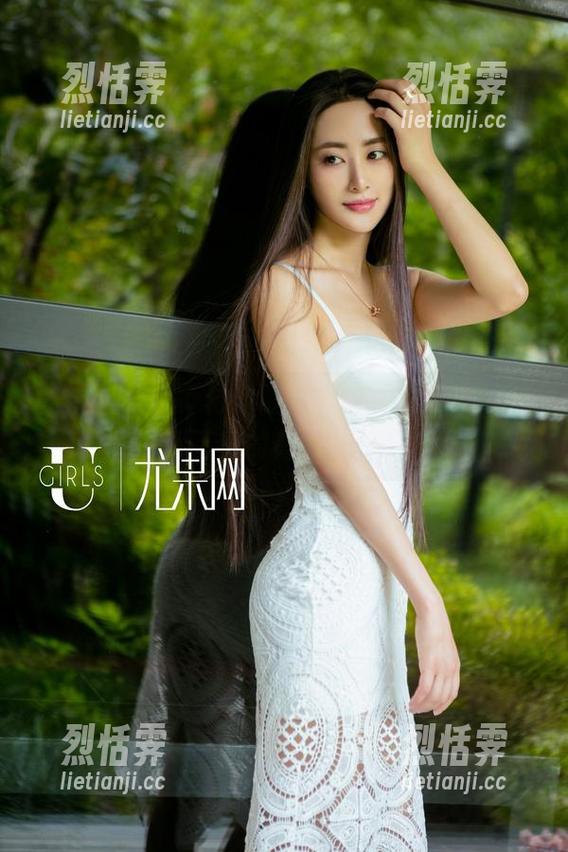尤果网 - 在乔依琳的少女图集精选中，找到了我的青春回忆。
