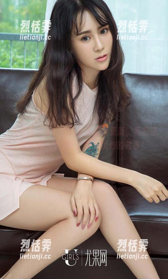 尤果网 - 宫艺豹纹合集最新更新，竟然还能讲述一个关于自信和优雅的故事！