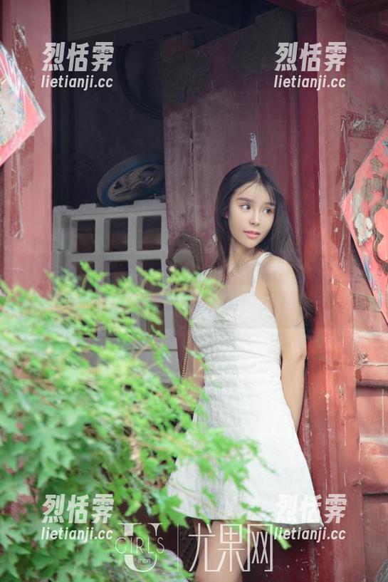 尤果网 - 张小西Ann：高清美图里的温柔竟可以如此致命，谁能抵挡？