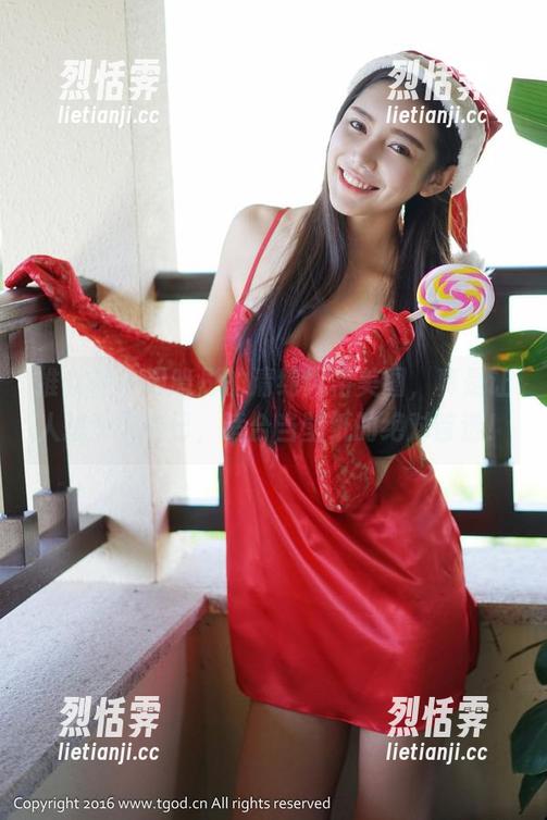 推女神 - 谭晓彤的清纯风格美图，真是让人想赞叹不已，适合当壁纸的绝对首选！