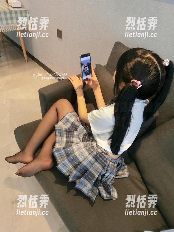 油亮的摇摇乐yoyo：在高清图册中游走，怎么就停不下来呢？