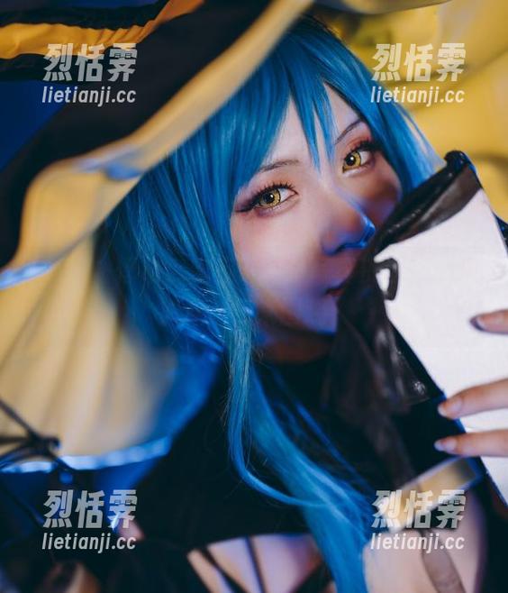双人本·悸动：末夜787的写真资源，心跳加速，快来围观！