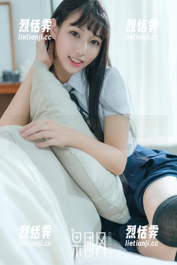 果团网-松果儿 果团网 - 松果儿的美脚合集,远看是青春的活力,近看竟然有种莫名的魅惑...