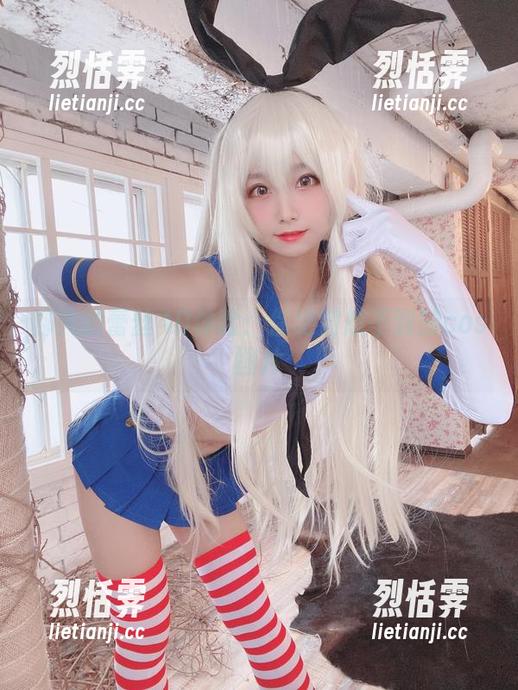 柳丸的蕾丝4D体验：你绝对想不到的cos图片