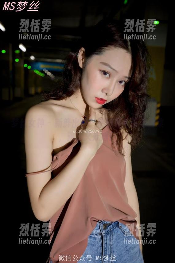梦丝女神 - 新鲜出炉！香萱最新旗袍合集，飘逸又妩媚！