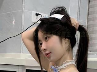 微密圈 – 图包曝光：火龙果羊居家时光，瞧这随性的美！