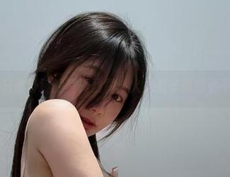 微密圈 – 一只小野猫的写真暴露：火龙果羊带你看不一样的原图