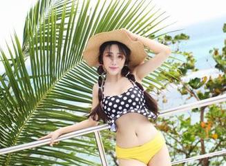 爱蜜社 – 乐薇Vivi女友的高清图库，真的是要让人心痒痒，得抵制这种诱惑！