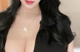 微密圈 – 风情万种的猪小七，谁能抵挡这美腿作品！
