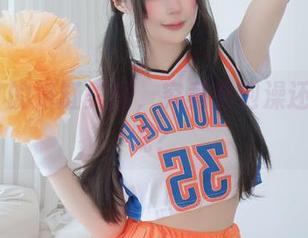 白银81的浴缸美图，究竟是泡澡还是泡爱呢？
