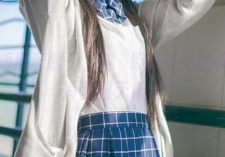 紧身短裤配靴子，神楽坂真冬的图集让寒冷显得无所谓