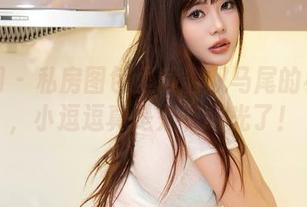 秀人网 – 私房图包里藏着双马尾的小惊喜，小逗逗真是太有眼光了！