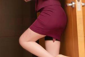 秀人网 – 当美图遇上短裤，恩一简直是壁纸届的女神！这感觉不能错过！