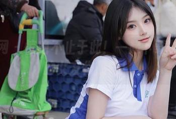 秀人网 – 惊艳不止于此！一起下载林星阑的女友作品吧！
