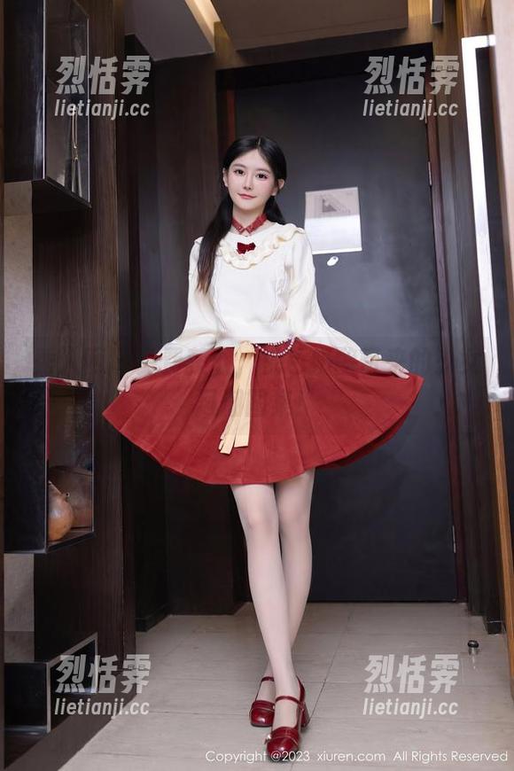 秀人网-桃色奶酪 秀人网 - 免费获取,桃色奶酪带来的少女风潮图集!