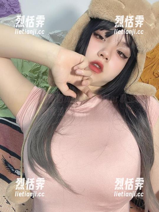 微密圈 - 高清图库里的葱油饼er职业装，究竟是模特还是葱油？