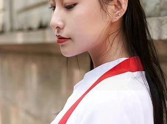 蜜桃社 – 看李梦婷黑白私房照，忍不住思考：影像能不能传递心情？