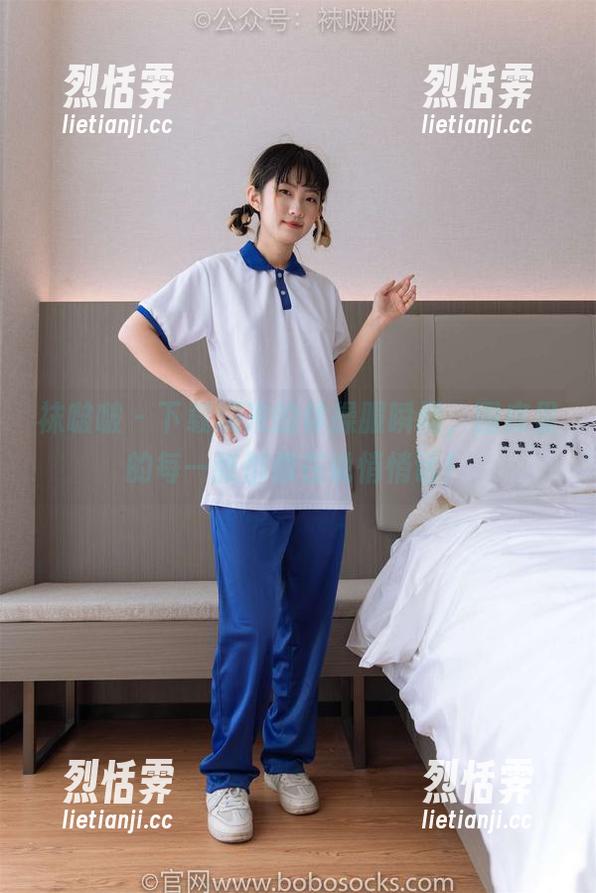袜啵啵-糯米 袜啵啵 - 下载糯米的体操服瞬间,图库里的每一张都像在说悄悄话!