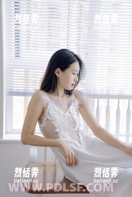 轰趴猫-曲曲 轰趴猫 - 谁说内衣不能玩得淋漓尽致?曲曲的私拍资源告诉你!