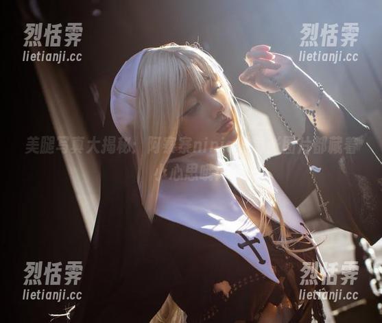 美腿写真大揭秘：阿寨寨ninja的每张图片都藏着小心思哦！